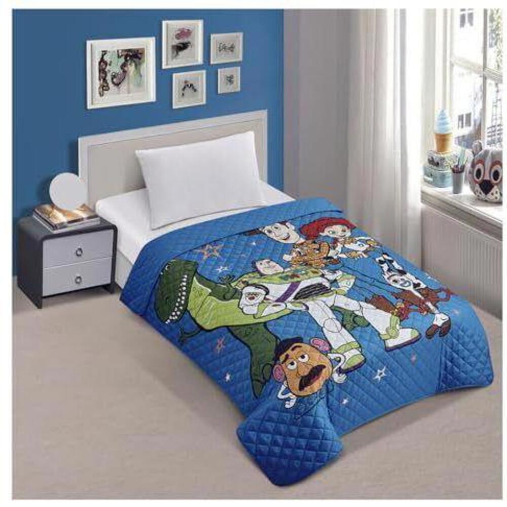 Toy Story Twin Quilted Bedspread Fairground Stars
